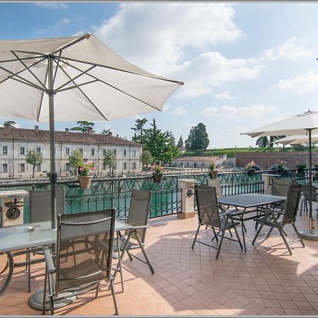 Fiori Sull'Acqua Apartments Peschiera del Garda Exterior photo