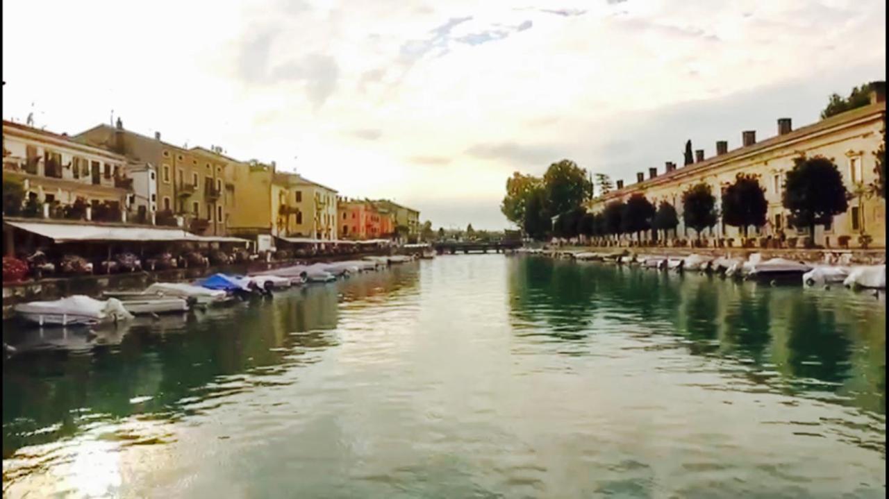Fiori Sull'Acqua Apartments Peschiera del Garda Exterior photo